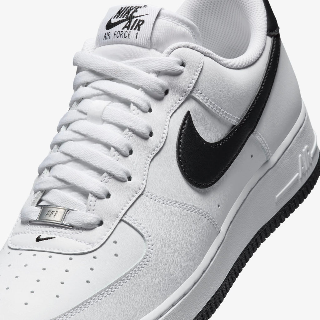Nike Air Force 1 '07