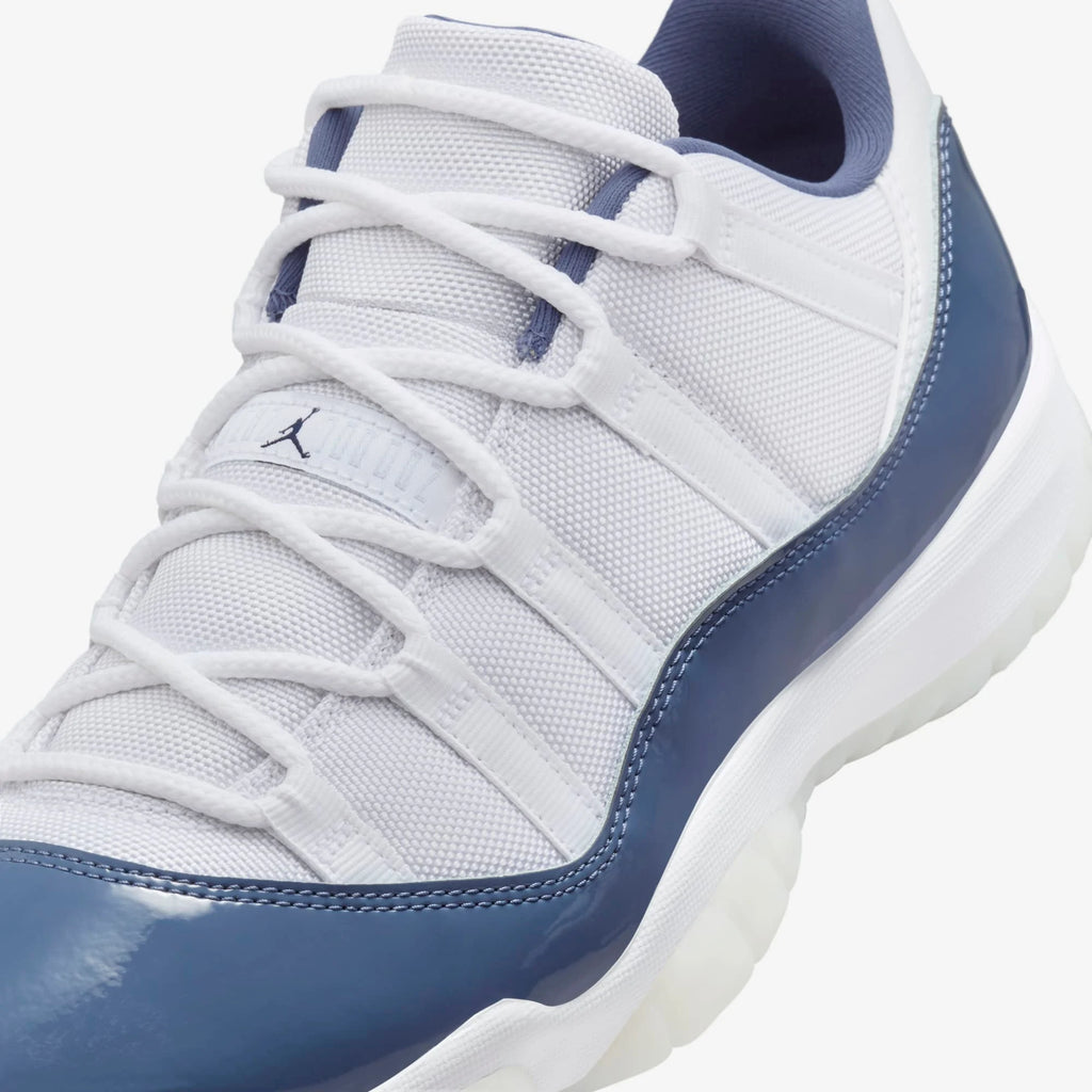 Jordan 11  Retro Low  Varon Diffused Blue