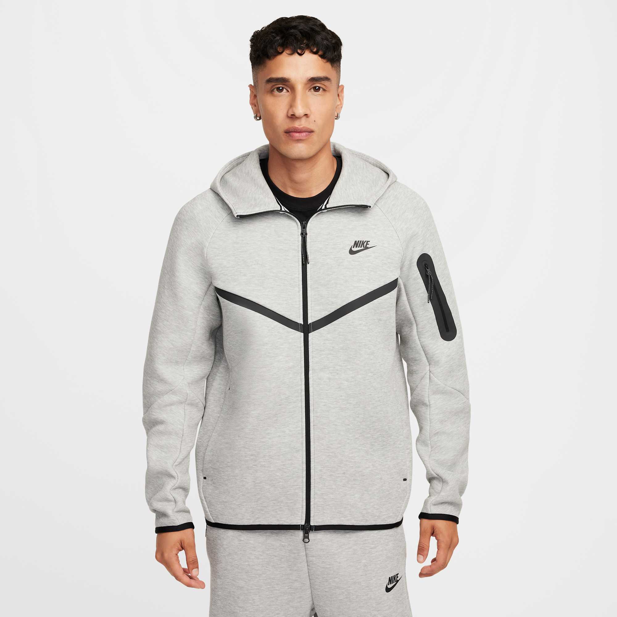 Nike Tech Fleece Full-Zip Windrunner Hoodie 2025