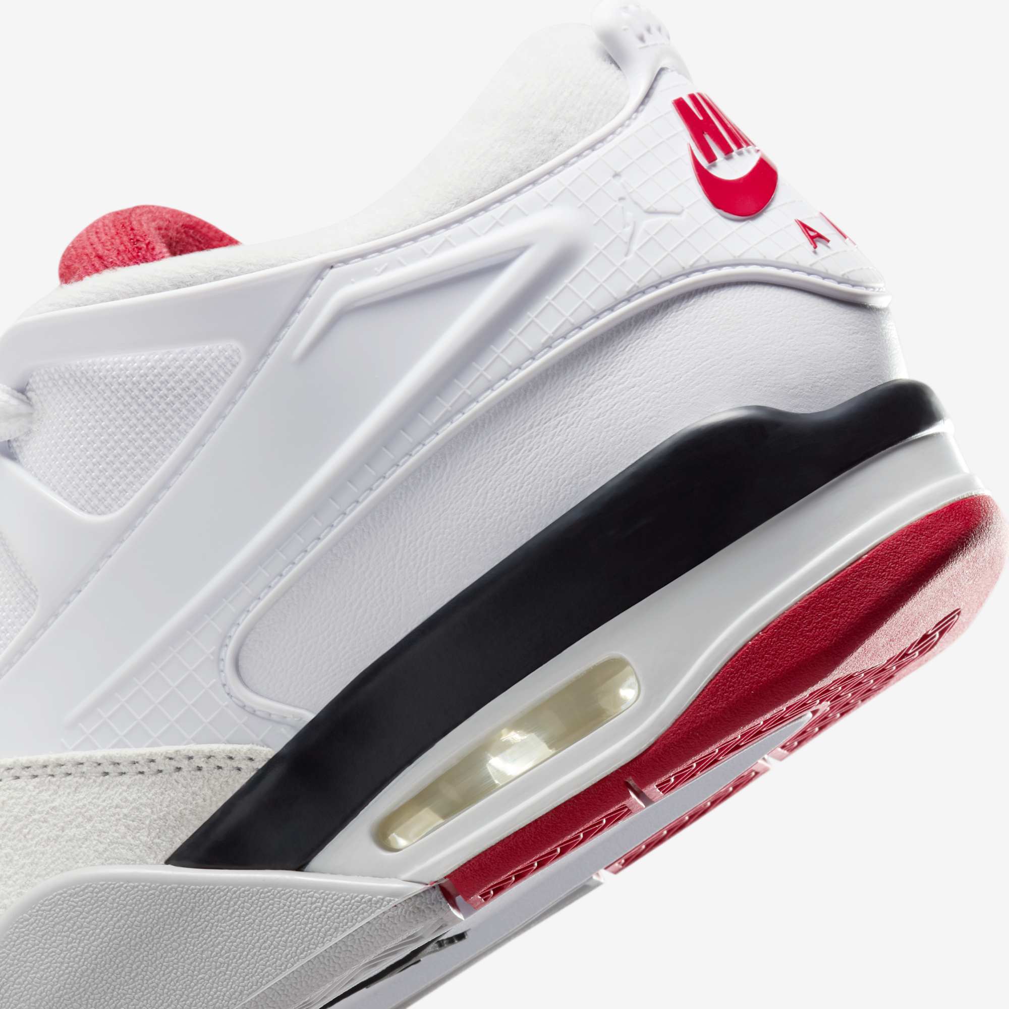 Jordan 4  Varon RM  White Fire Red