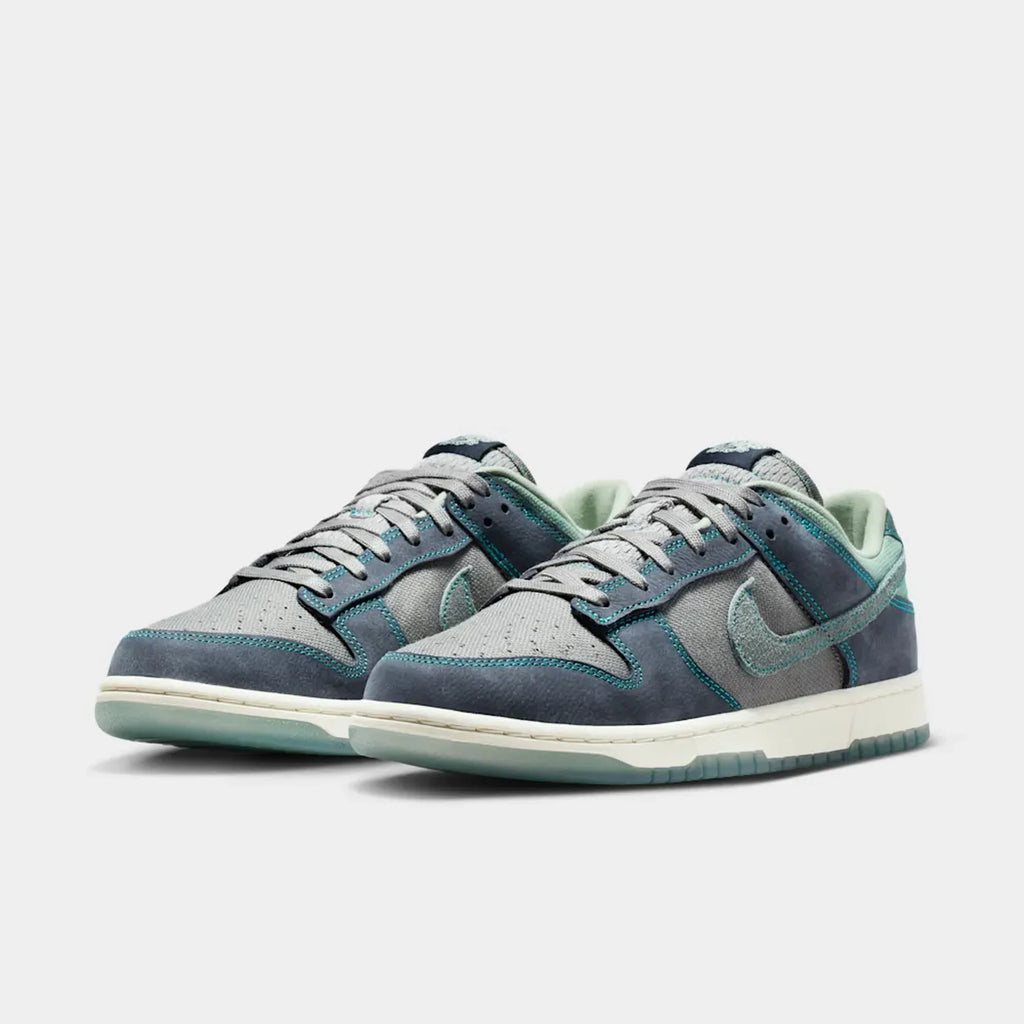 Nike Dunk Low Retro SE