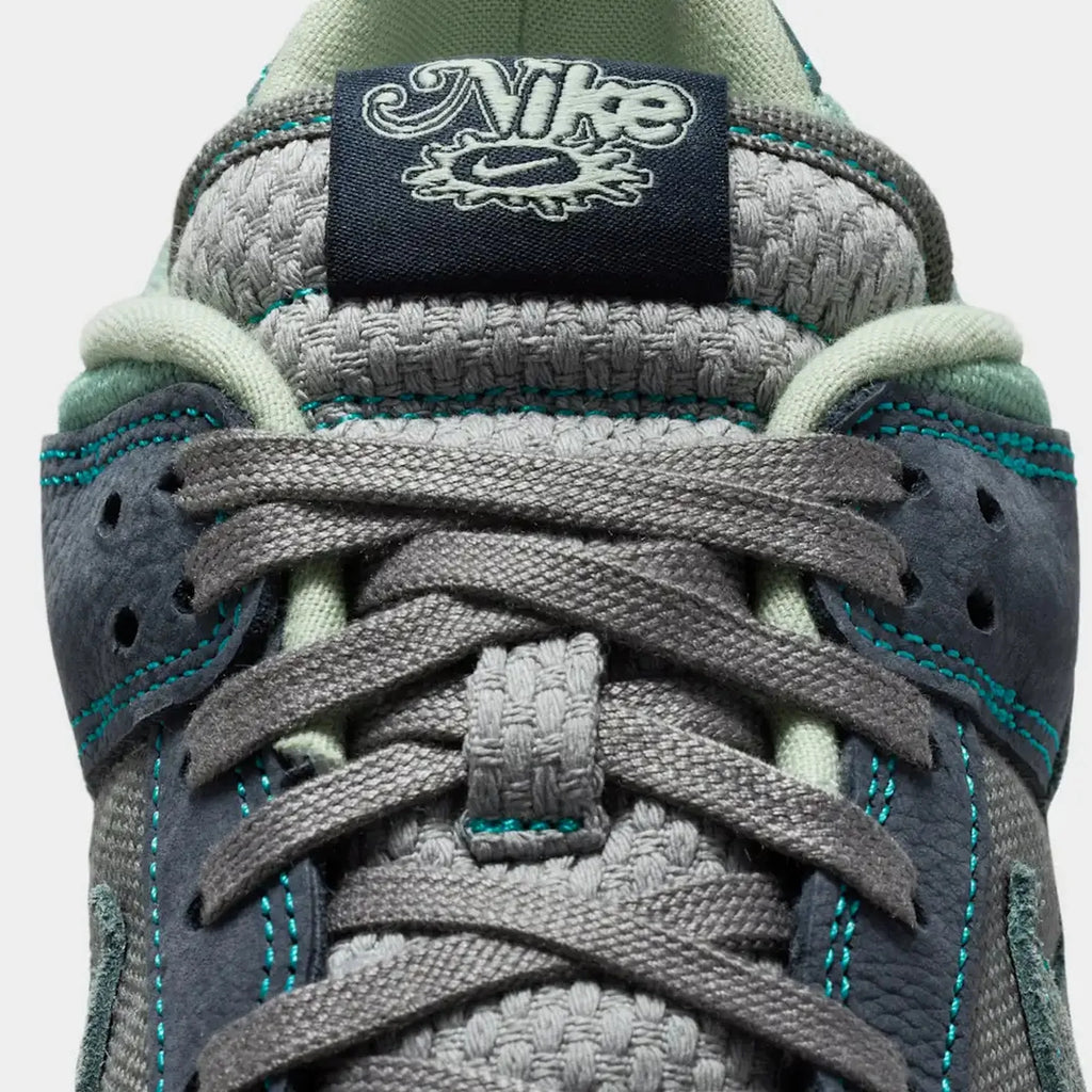 Nike Dunk Low Retro SE