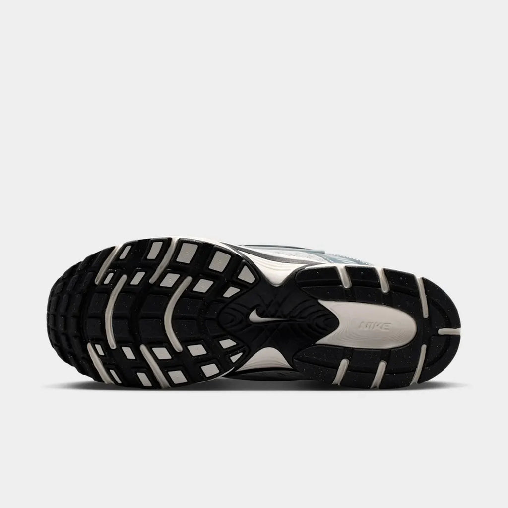 Nike V5 RNR