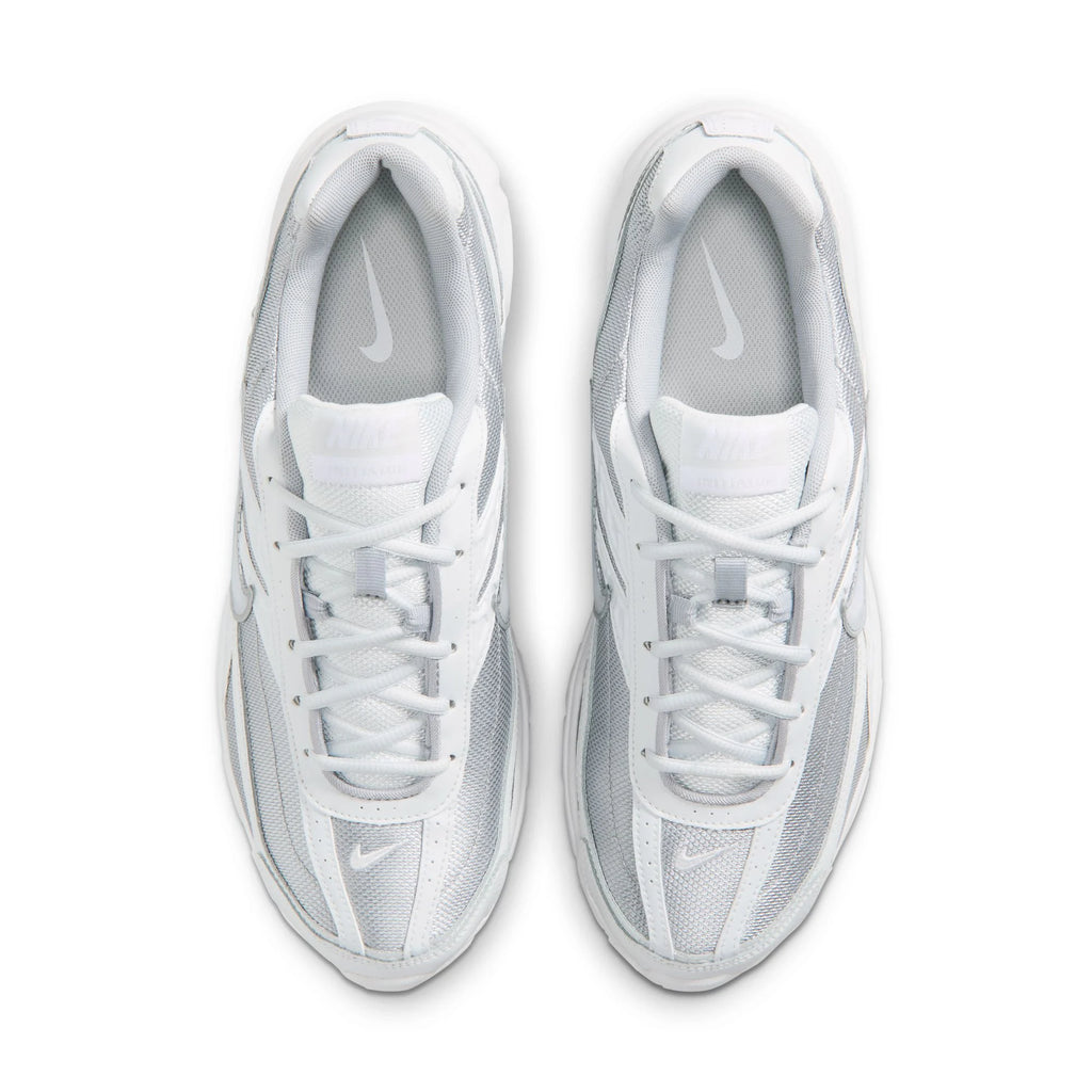 Nike Initiator