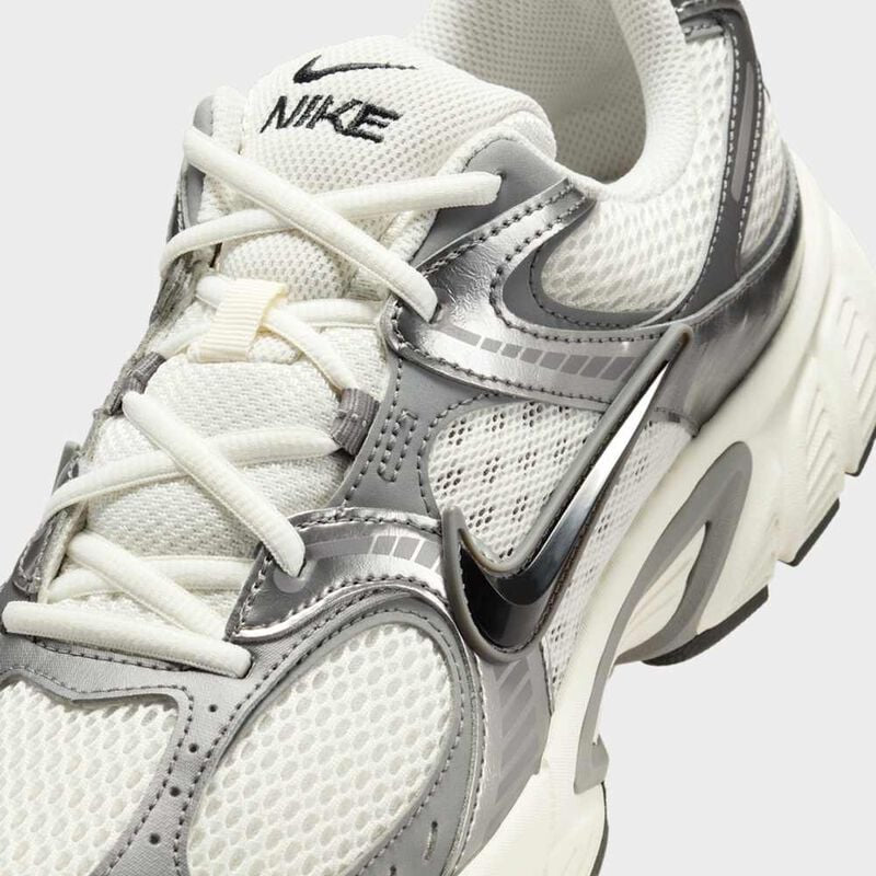 Nike V5 RNR