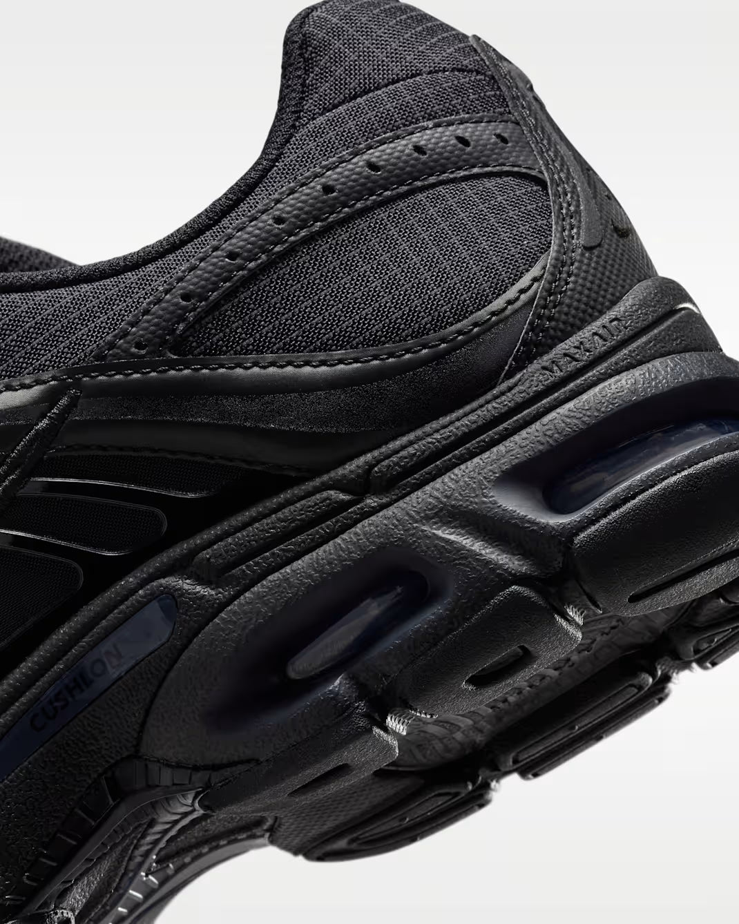 Nike Air Max Moto 2K