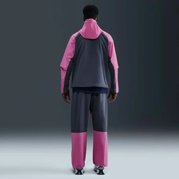 Nike Tech Men's Woven Oversized Buzo