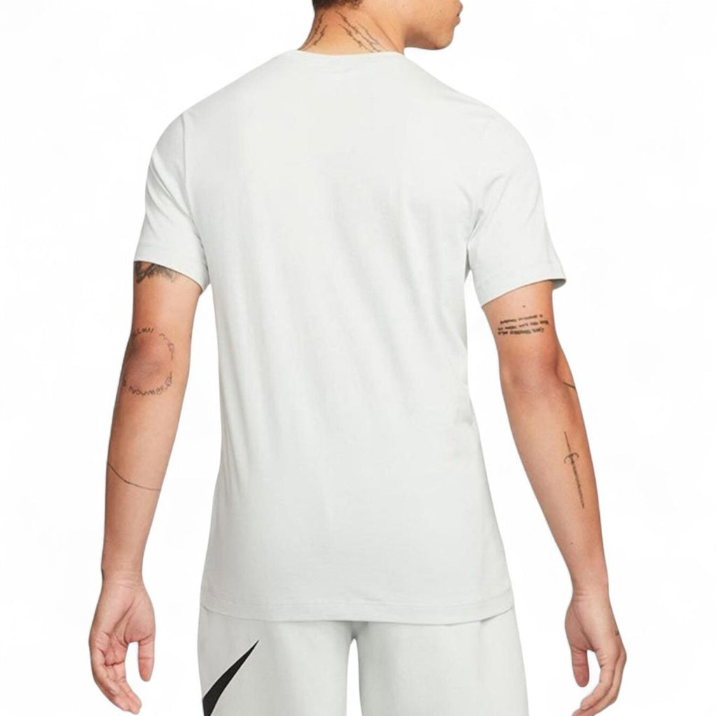 Nike Sportswear Club